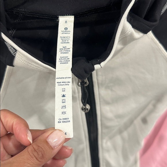 Lululemon Women's Pink and Black Jacket - Picture 3 of 7